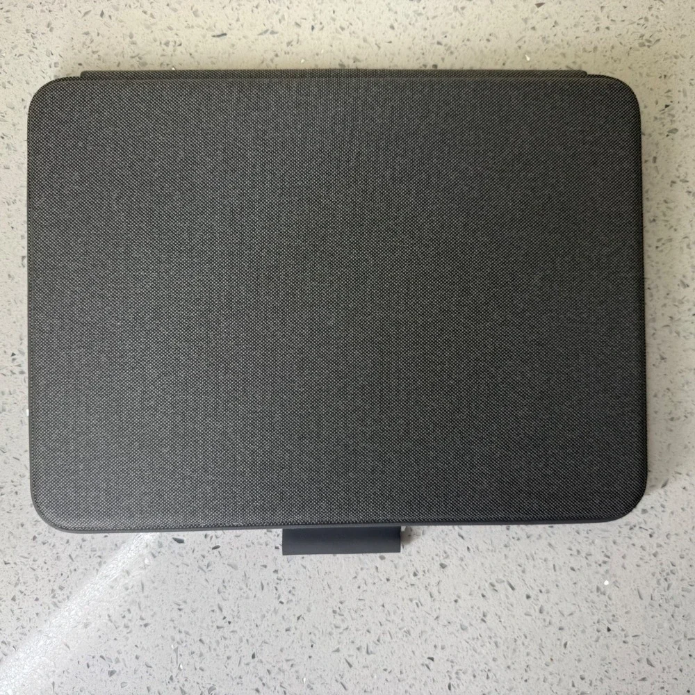 Logitech Combo Touch iPad Pro 11 Grey Backlit Keyboard Case Trackpad YU0081